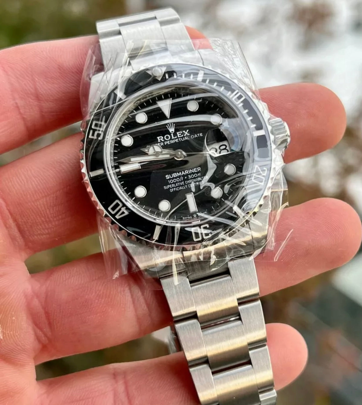Rolex Submariner Date 126610LN STAINLESS STEEL 41 MM FULL SET YEAR 2024