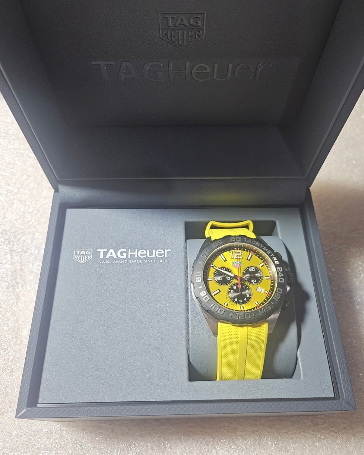 TAG HEUER Formula 1 Chronograph Quartz Yellow Dial Men's Watch Item No. CAZ101AM.FT8054